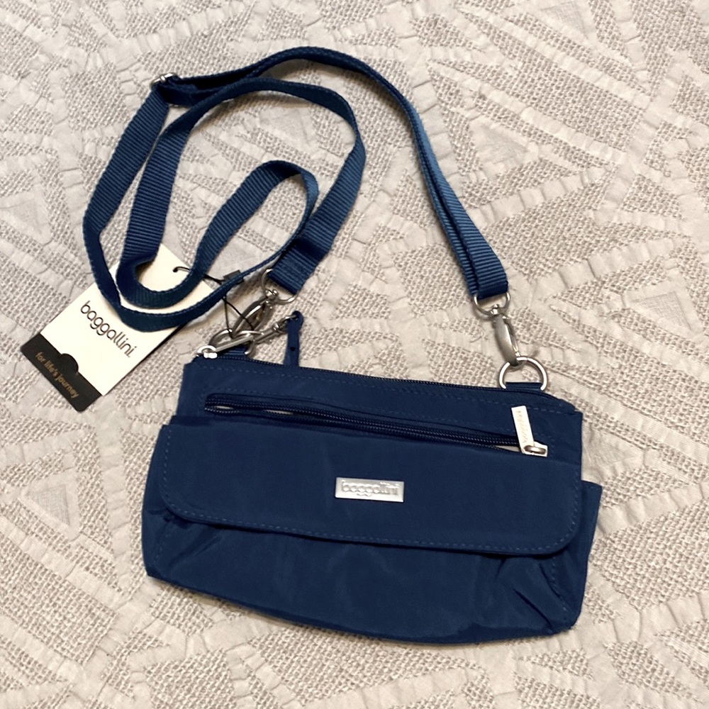 Baggallini mini Crossbody purse